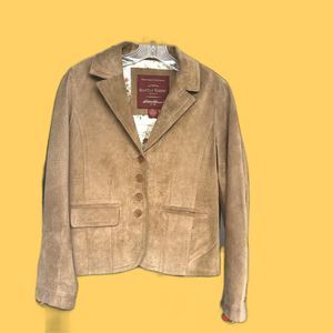 Eddie Bauer vintage Seattle genuine leather  woman’s jacket NWOT size Medium